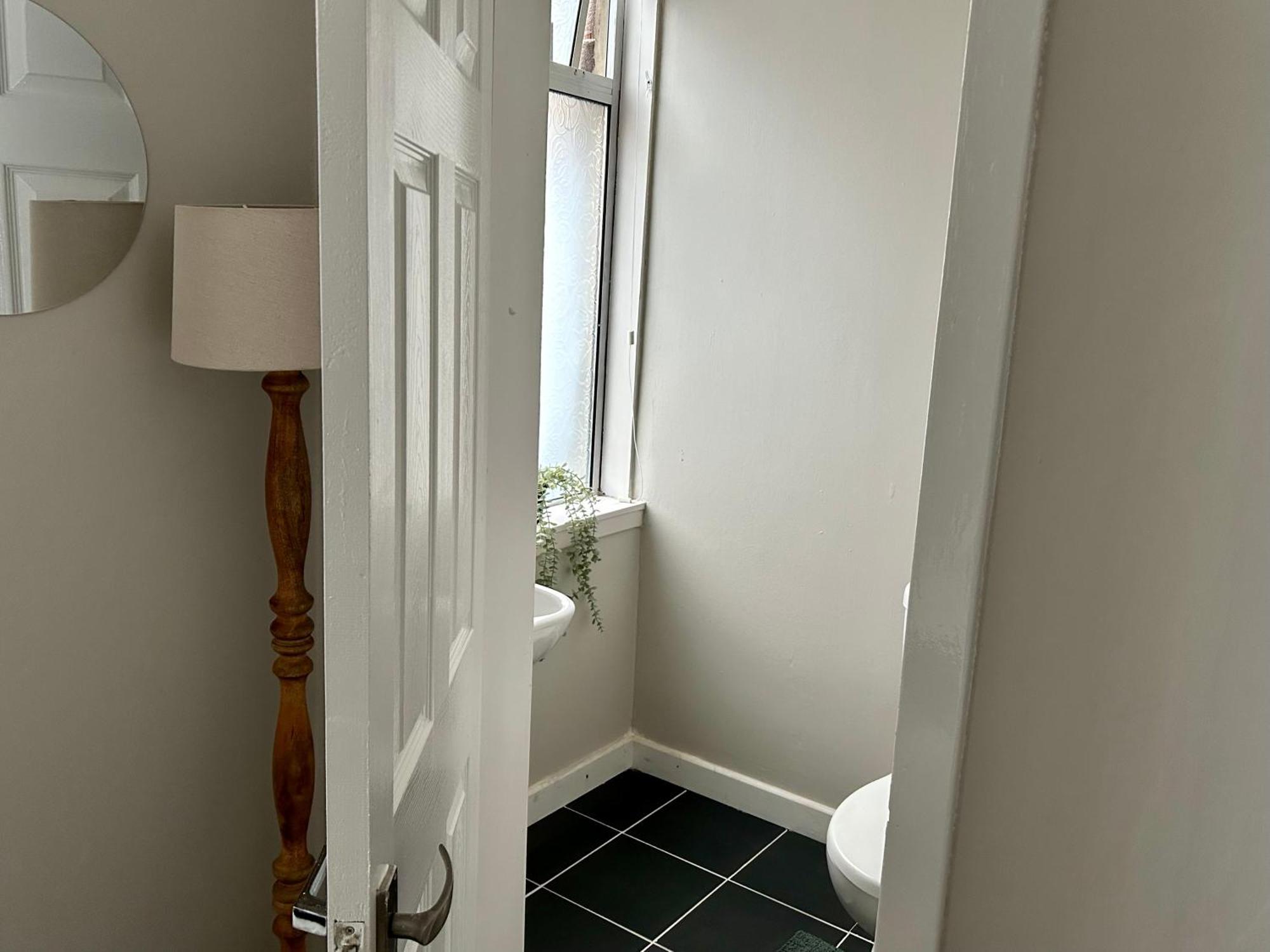 ダンバートンWest Dunbartonshire Flatアパートメント エクステリア 写真
