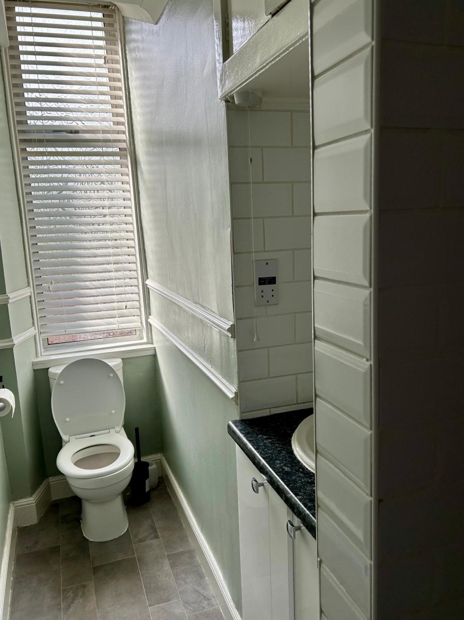 ダンバートンWest Dunbartonshire Flatアパートメント エクステリア 写真